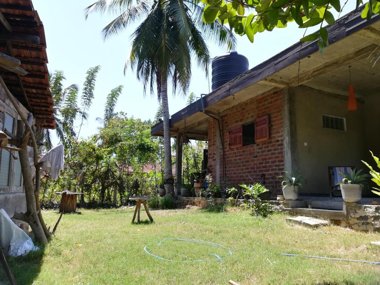 Hotel Julianu Tangalle Exterior foto